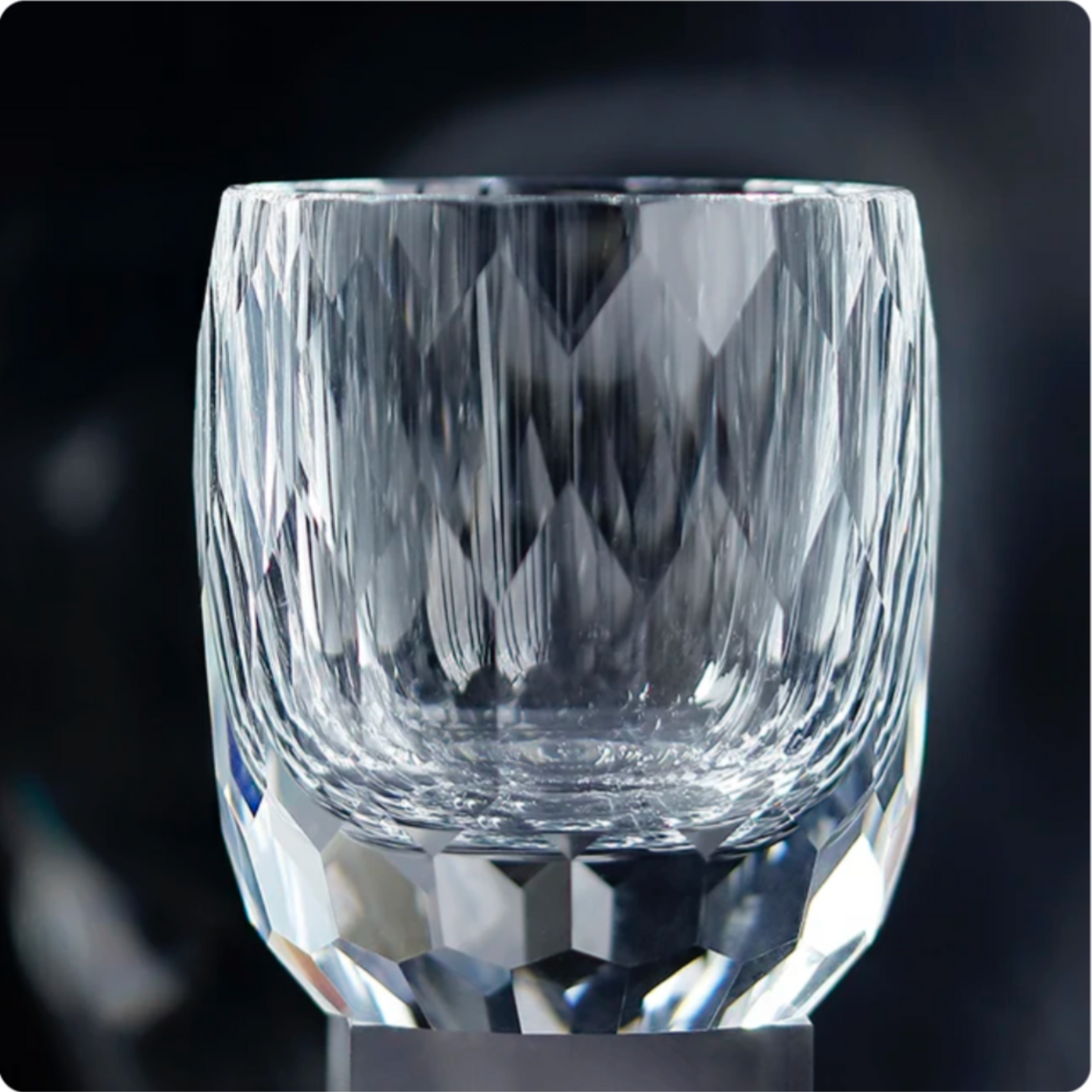 Edo Kiriko Kristall-Whiskyglas – EMI