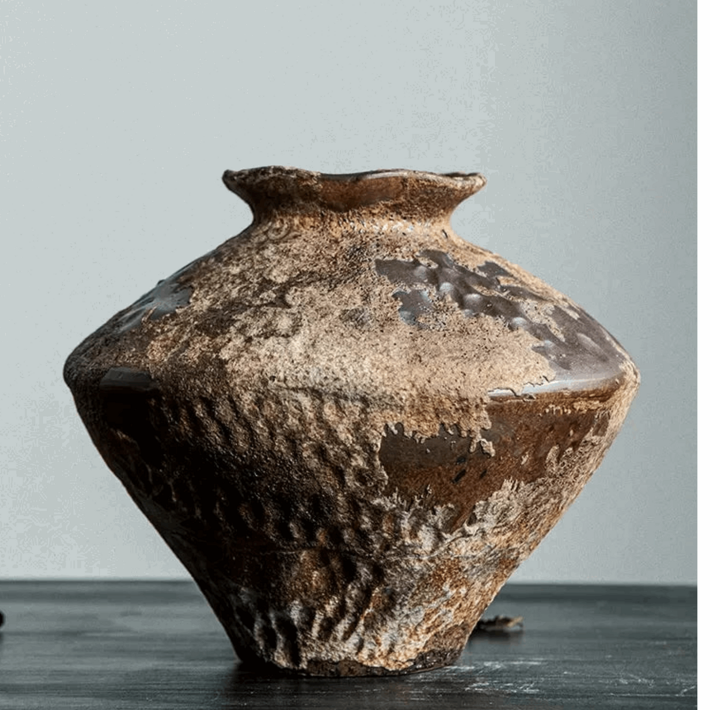 Vase design de style antique – ANTIQUUS