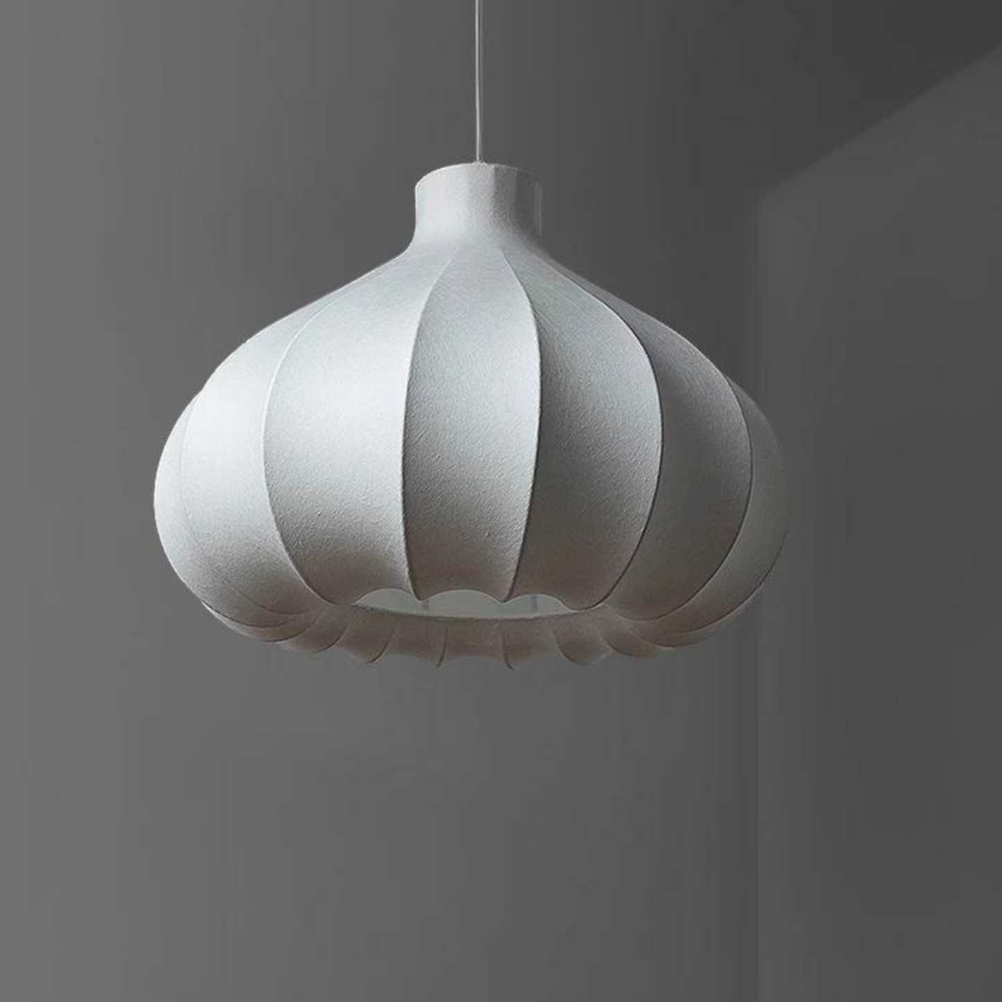 Japanese-style silk pendant light - YUGAMI