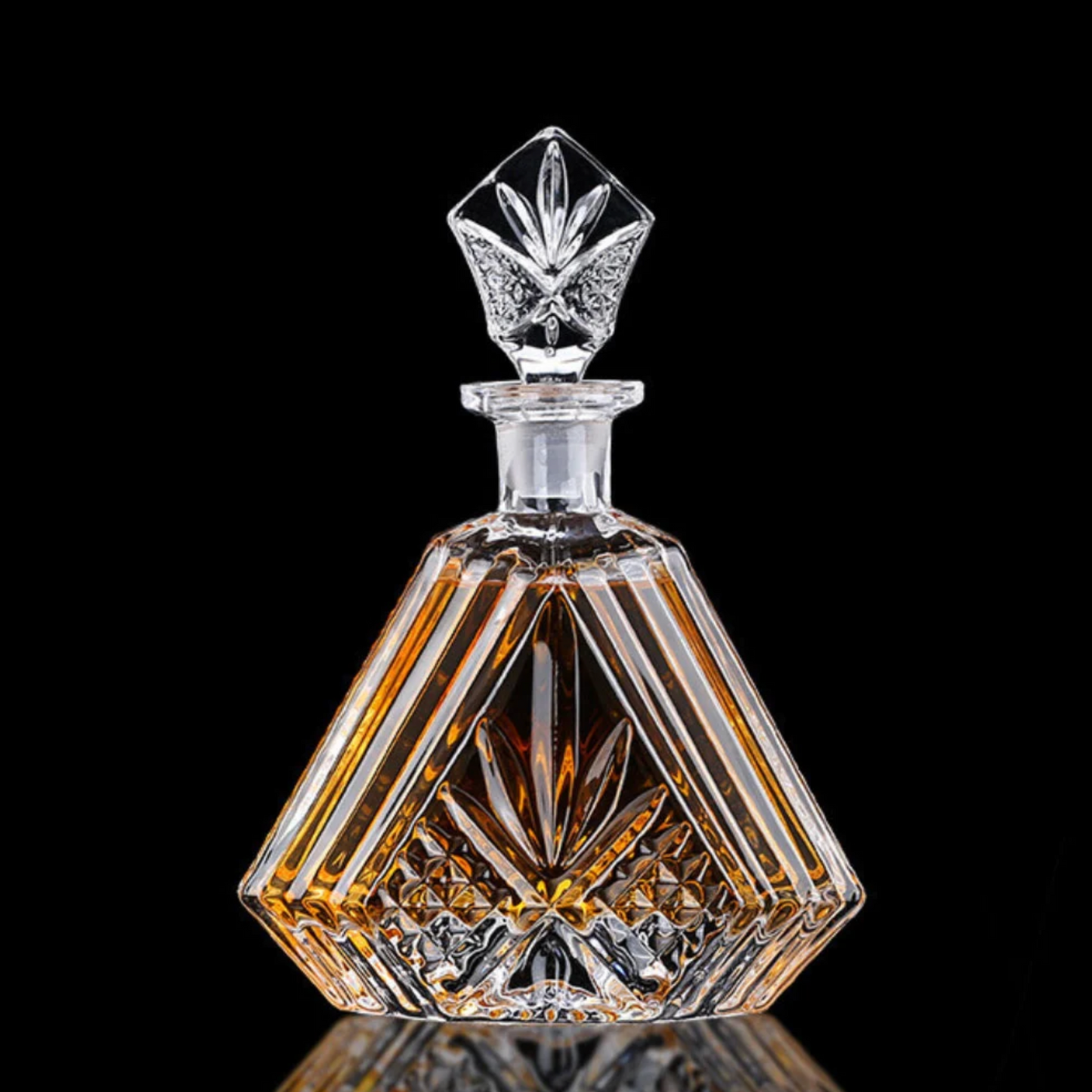 Refined and design Whiskey decanter – SPENDINE