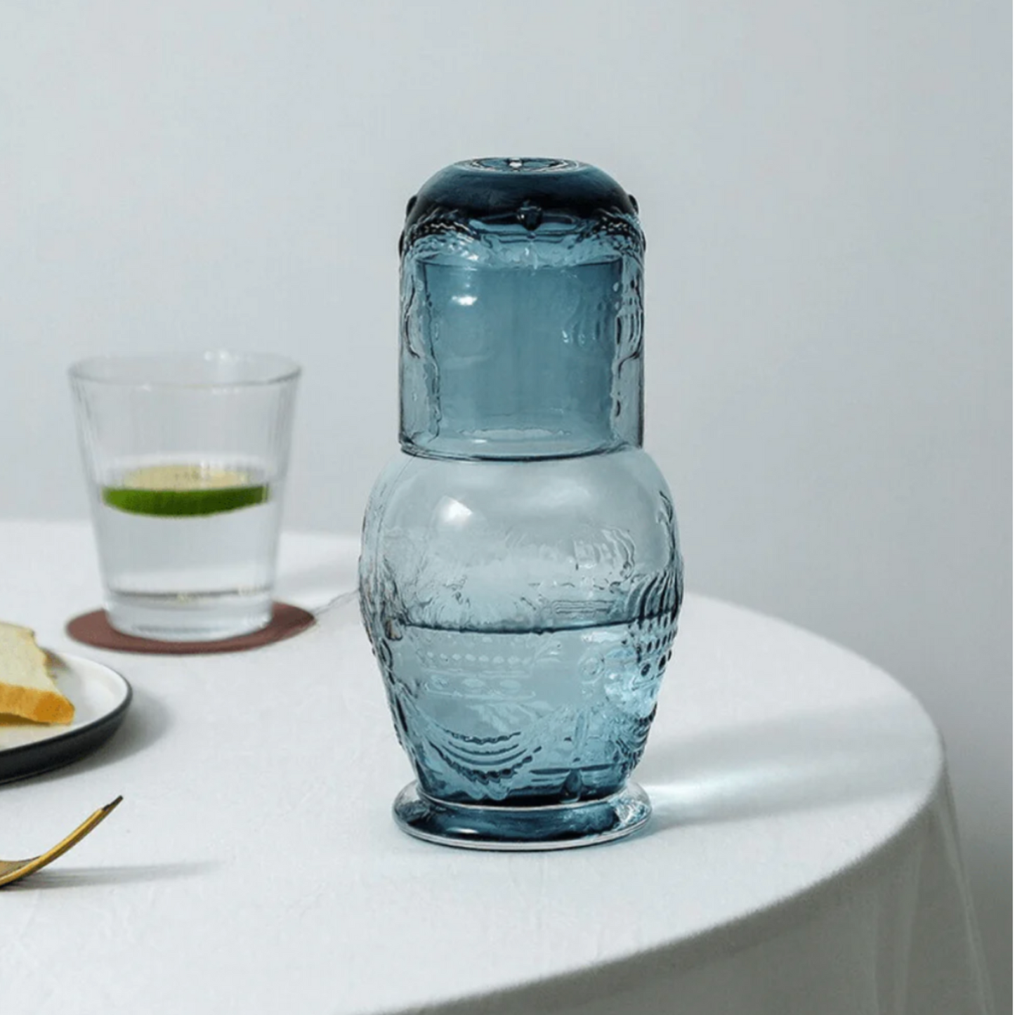 Vintage blue glass water carafe – SAPPHIRE