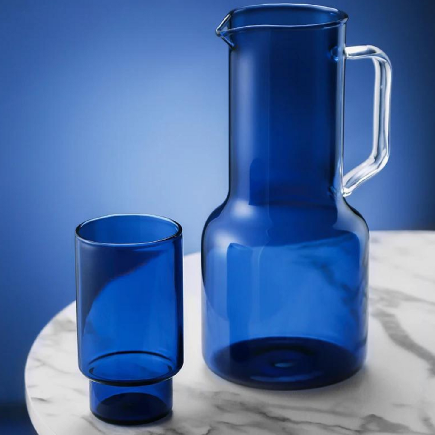 Contemporary glass water carafe – CRYS