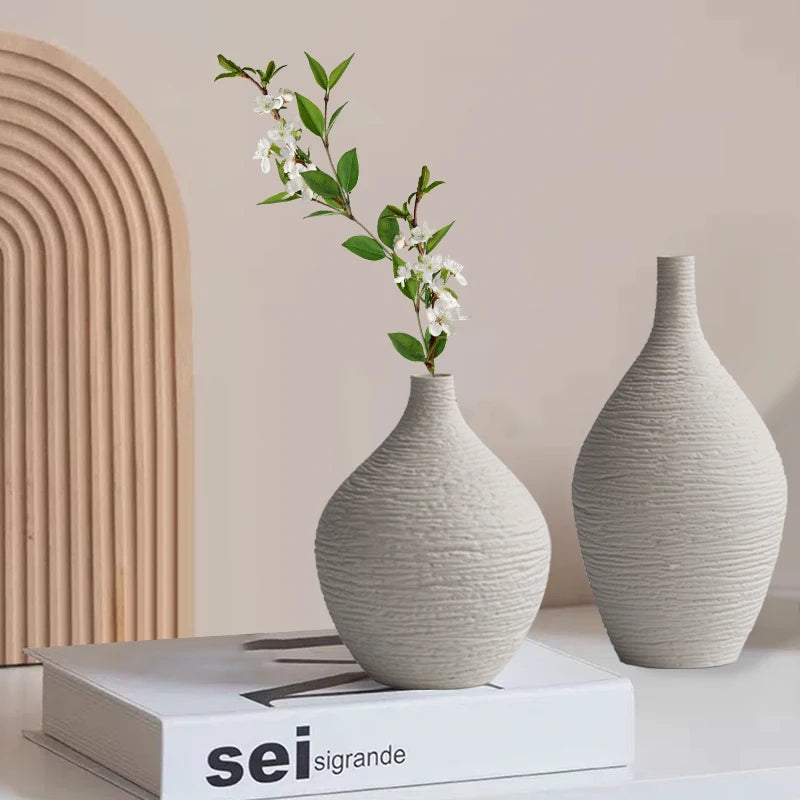 Sleek Scandinavian design vase - OSLO